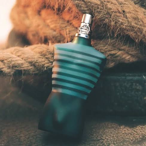 عطر گرمی ژان پل گوتیه له میل Jean Paul Gaultier Le Male گرم و تند شرقی اورجینال با ضمانت